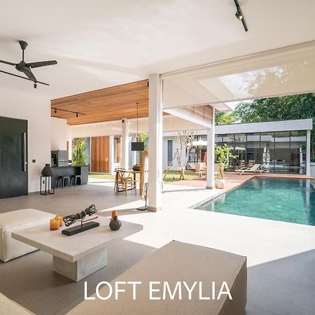 Вилла Rouge - Loft Emylia Убуд Экстерьер фото